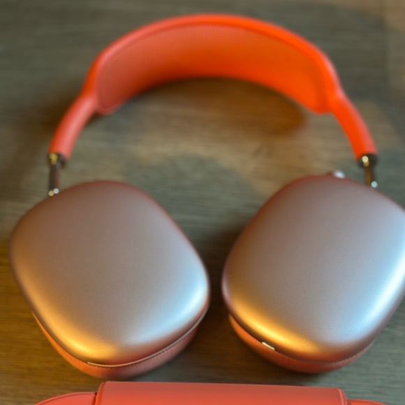 HOT Apple Pink AirPods Max Wireless Over-Ear Headphones